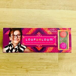 Loopdeloom Weaving Loom Kit – Like New + Extra Pegs